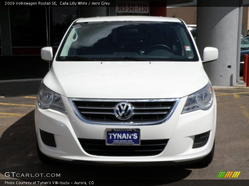 Calla Lilly White / Aero Grey 2009 Volkswagen Routan SE