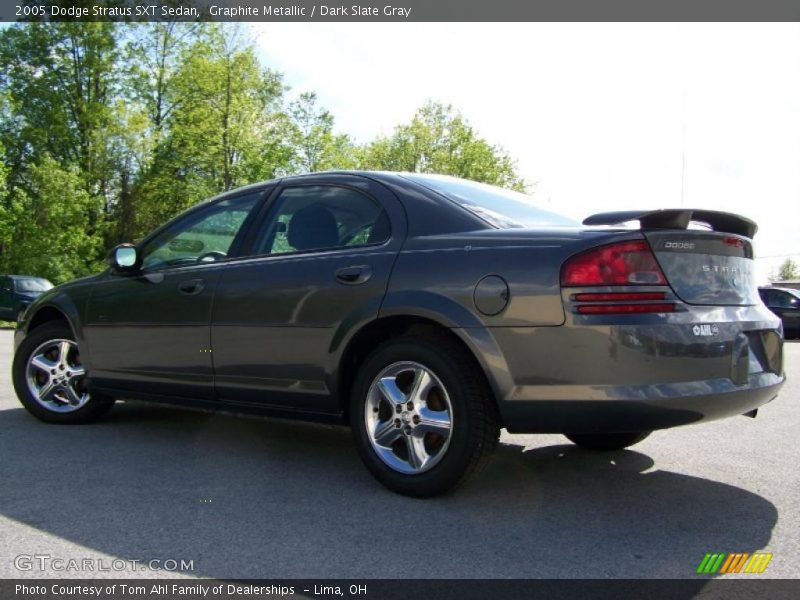 Graphite Metallic / Dark Slate Gray 2005 Dodge Stratus SXT Sedan