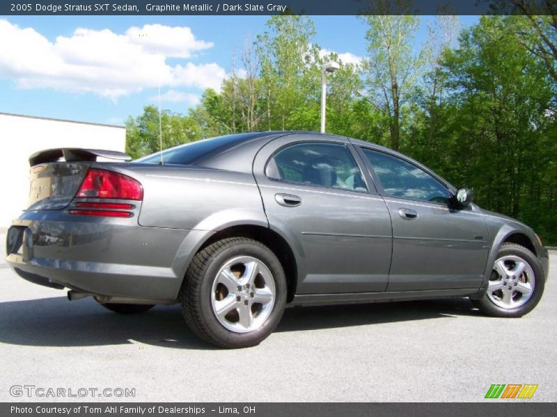 Graphite Metallic / Dark Slate Gray 2005 Dodge Stratus SXT Sedan