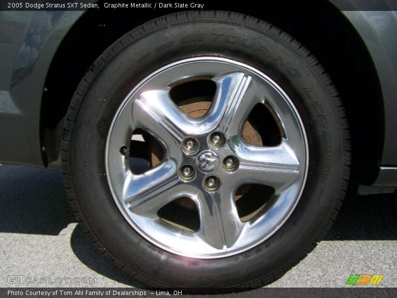 Graphite Metallic / Dark Slate Gray 2005 Dodge Stratus SXT Sedan