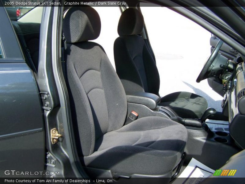 Graphite Metallic / Dark Slate Gray 2005 Dodge Stratus SXT Sedan
