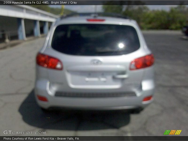 Bright Silver / Gray 2009 Hyundai Santa Fe GLS 4WD