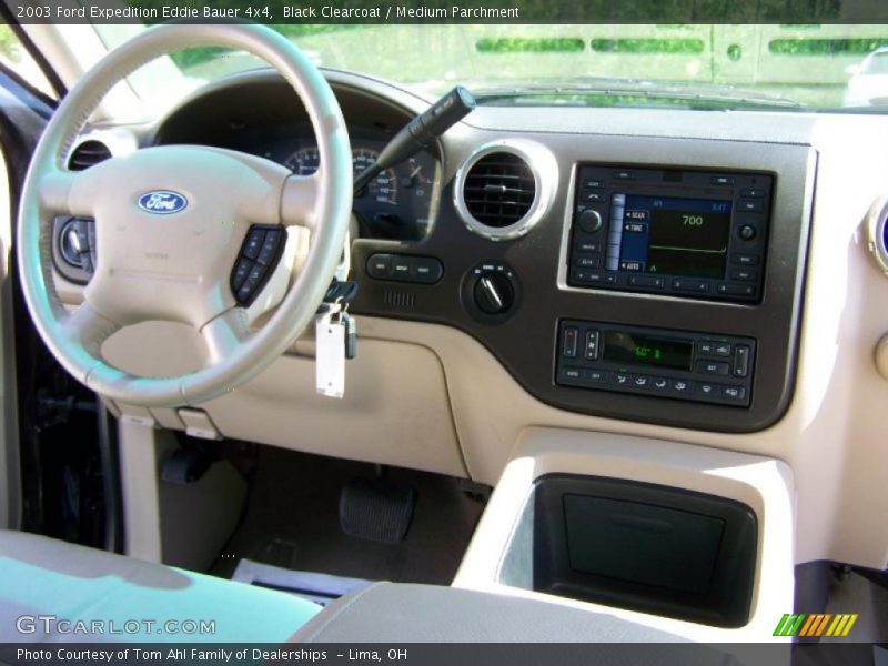 Black Clearcoat / Medium Parchment 2003 Ford Expedition Eddie Bauer 4x4
