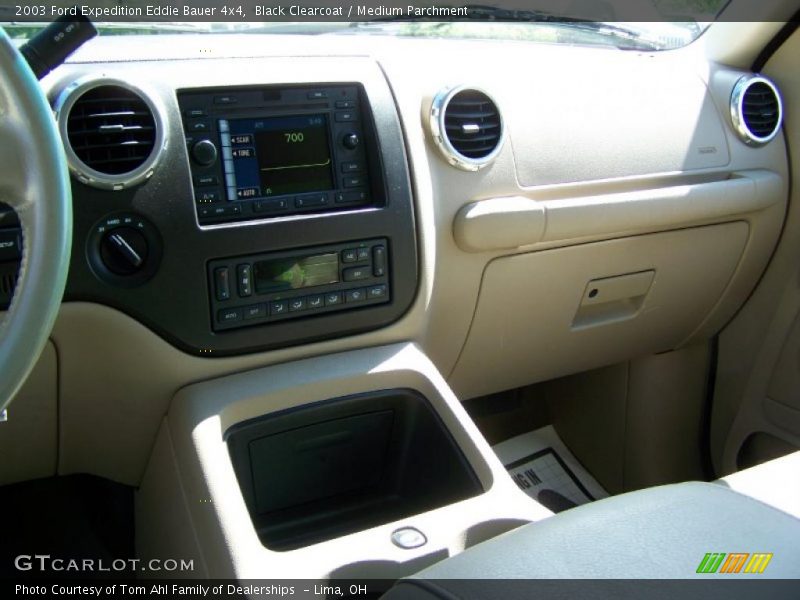 Black Clearcoat / Medium Parchment 2003 Ford Expedition Eddie Bauer 4x4