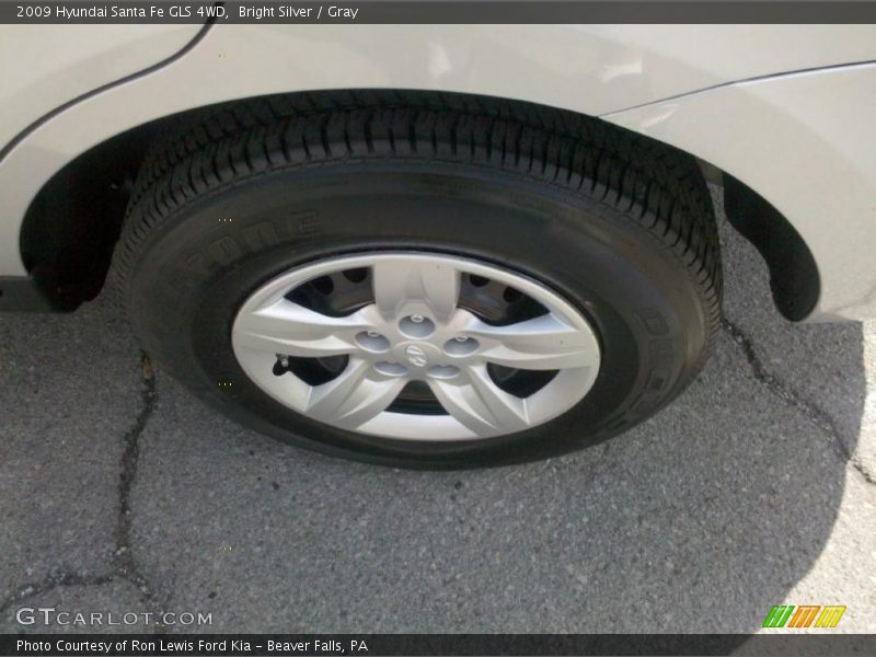 Bright Silver / Gray 2009 Hyundai Santa Fe GLS 4WD