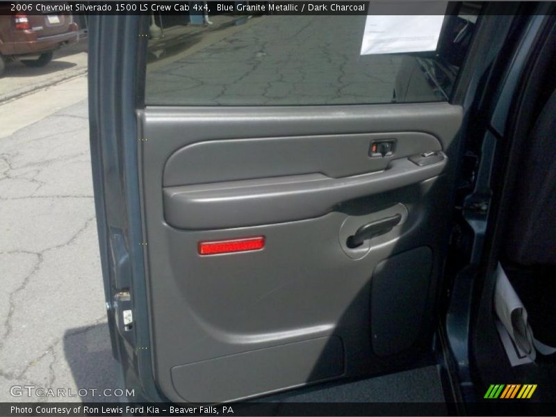 Blue Granite Metallic / Dark Charcoal 2006 Chevrolet Silverado 1500 LS Crew Cab 4x4