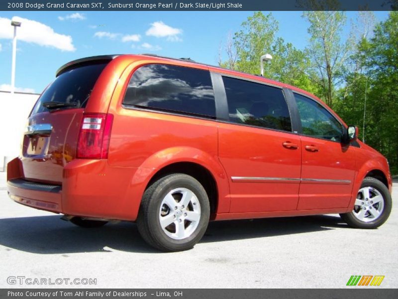 Sunburst Orange Pearl / Dark Slate/Light Shale 2008 Dodge Grand Caravan SXT