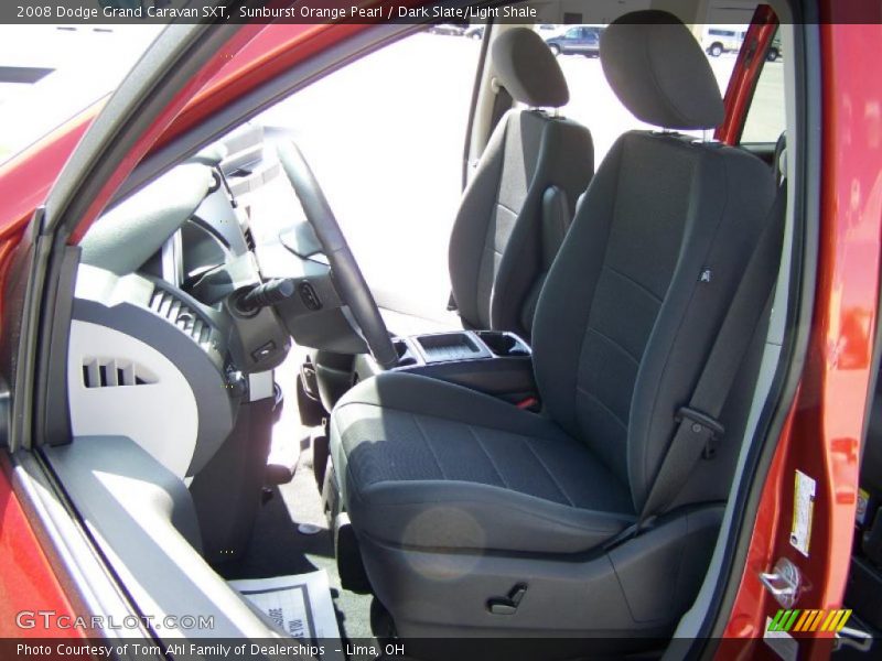 Sunburst Orange Pearl / Dark Slate/Light Shale 2008 Dodge Grand Caravan SXT