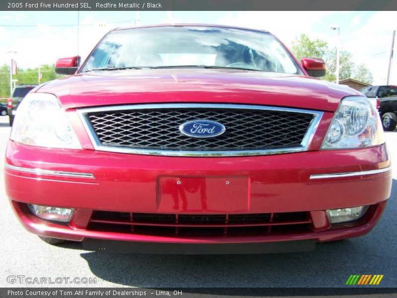 Redfire Metallic / Black 2005 Ford Five Hundred SEL