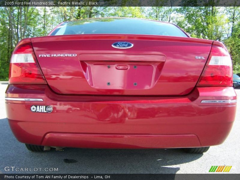 Redfire Metallic / Black 2005 Ford Five Hundred SEL