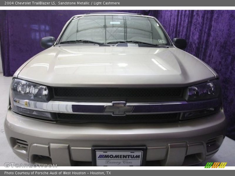 Sandstone Metallic / Light Cashmere 2004 Chevrolet TrailBlazer LS
