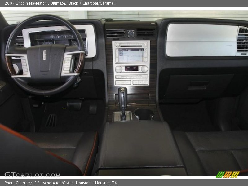 Black / Charcoal/Caramel 2007 Lincoln Navigator L Ultimate