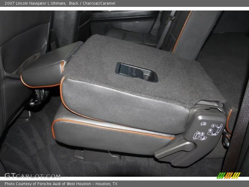 Black / Charcoal/Caramel 2007 Lincoln Navigator L Ultimate