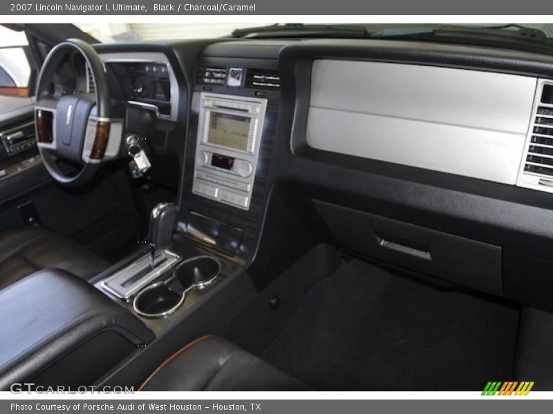 Black / Charcoal/Caramel 2007 Lincoln Navigator L Ultimate