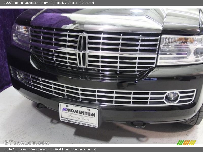 Black / Charcoal/Caramel 2007 Lincoln Navigator L Ultimate