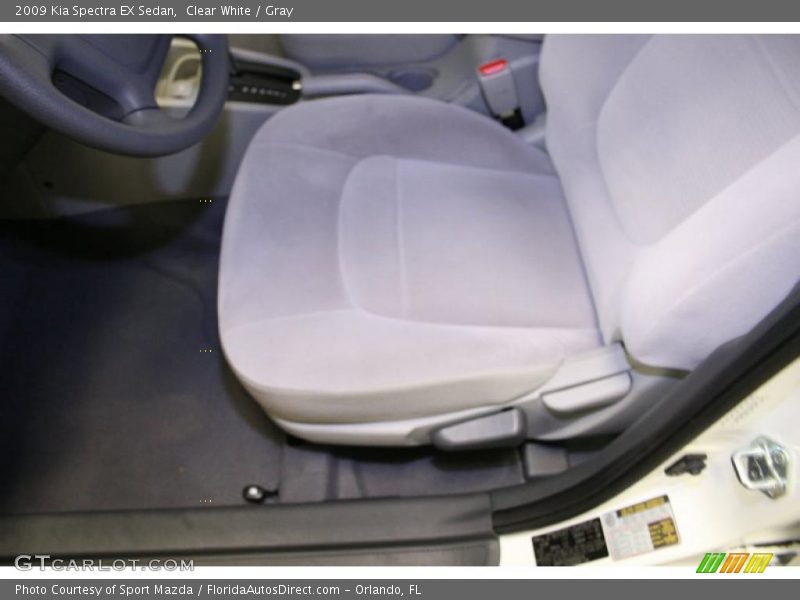 Clear White / Gray 2009 Kia Spectra EX Sedan