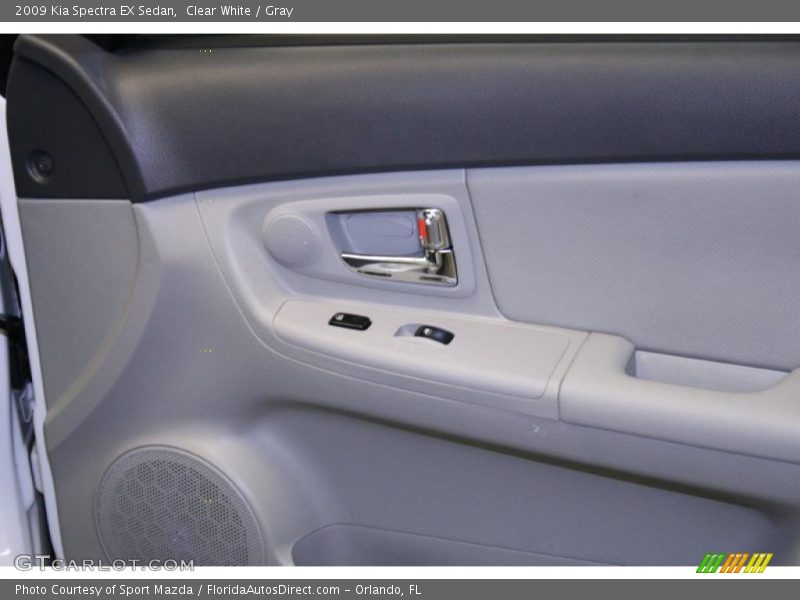 Clear White / Gray 2009 Kia Spectra EX Sedan