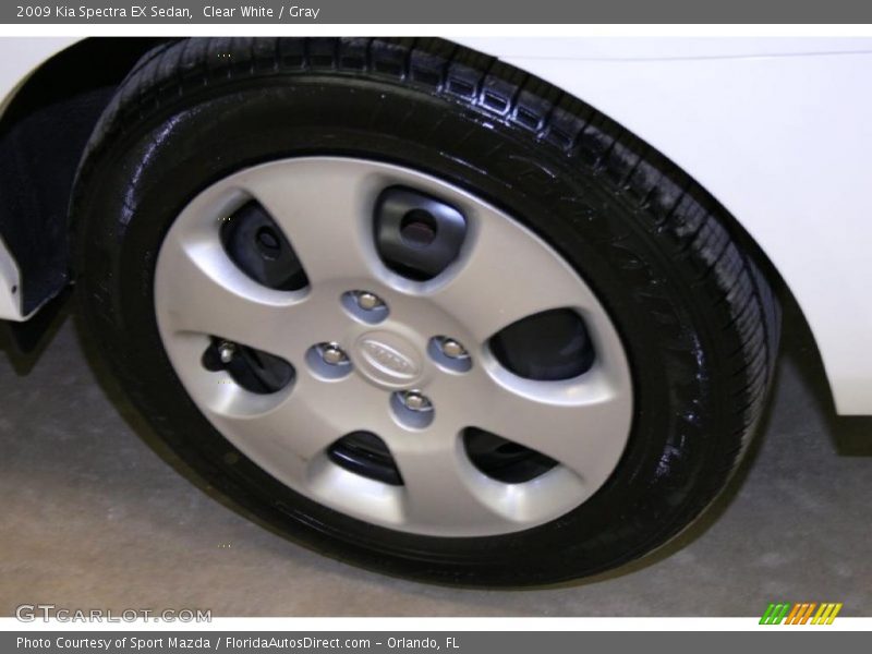 Clear White / Gray 2009 Kia Spectra EX Sedan