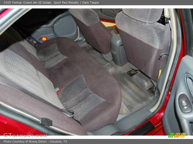 Sport Red Metallic / Dark Taupe 2005 Pontiac Grand Am SE Sedan