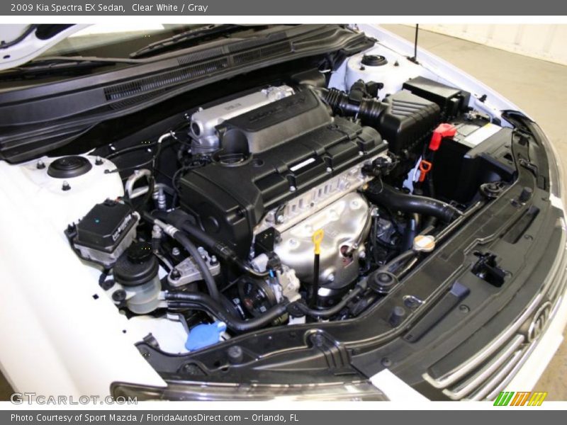 Clear White / Gray 2009 Kia Spectra EX Sedan