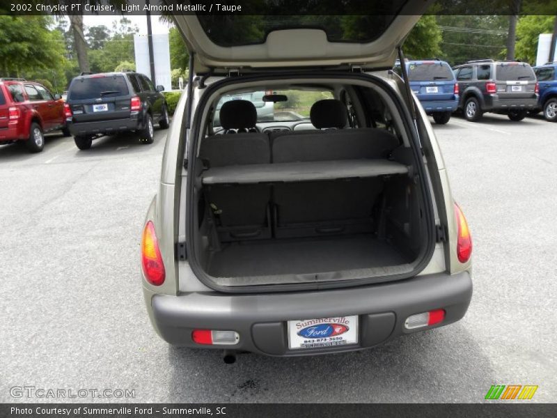 Light Almond Metallic / Taupe 2002 Chrysler PT Cruiser