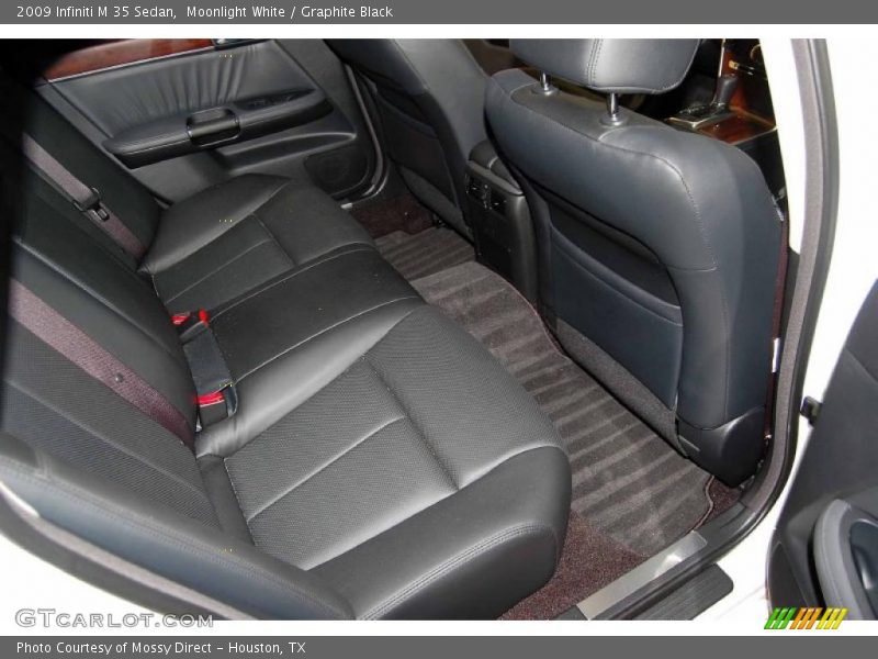 Moonlight White / Graphite Black 2009 Infiniti M 35 Sedan
