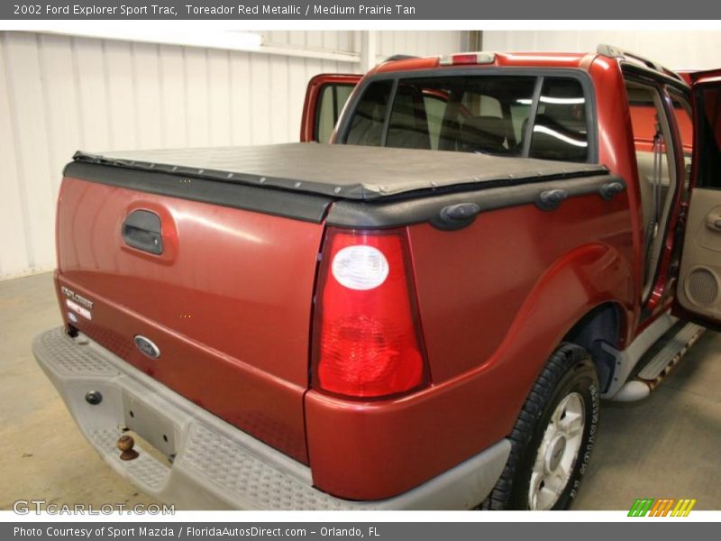 Toreador Red Metallic / Medium Prairie Tan 2002 Ford Explorer Sport Trac