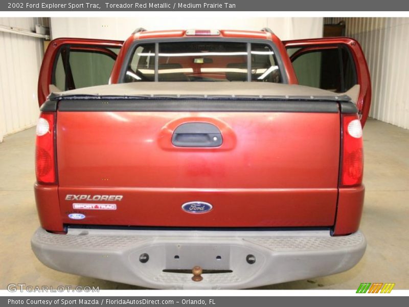 Toreador Red Metallic / Medium Prairie Tan 2002 Ford Explorer Sport Trac