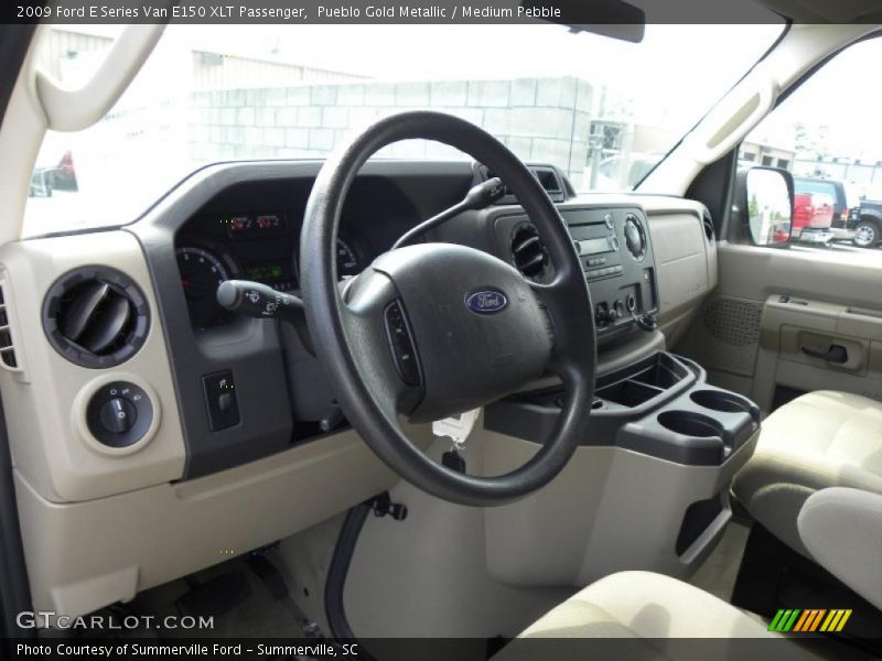 Pueblo Gold Metallic / Medium Pebble 2009 Ford E Series Van E150 XLT Passenger
