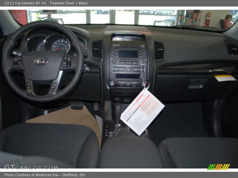 Titanium Silver / Black 2011 Kia Sorento EX V6