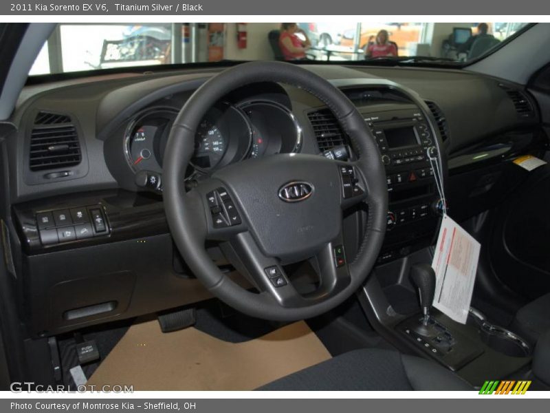 Titanium Silver / Black 2011 Kia Sorento EX V6