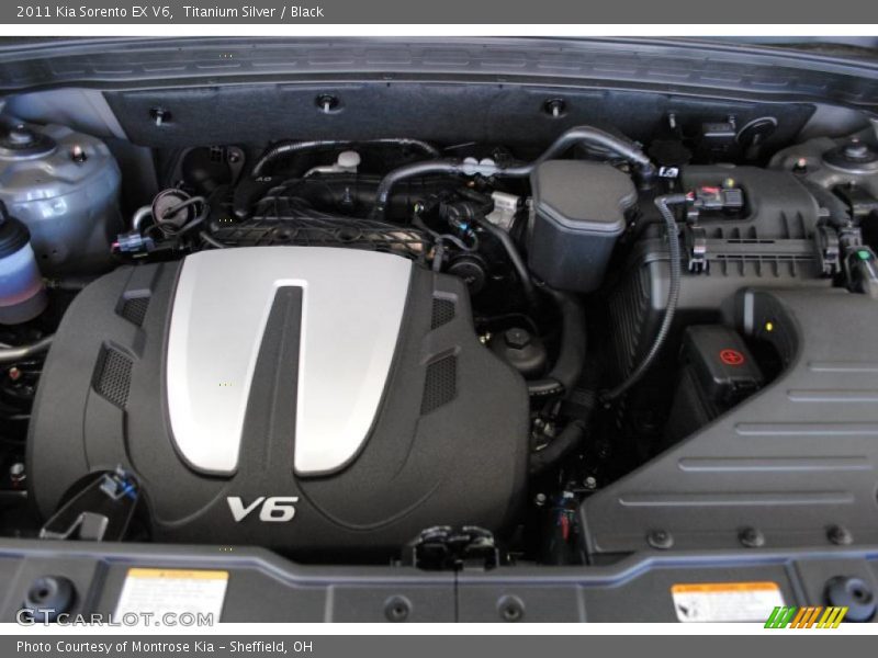 Titanium Silver / Black 2011 Kia Sorento EX V6
