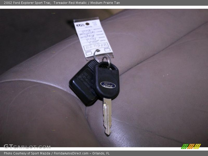 Toreador Red Metallic / Medium Prairie Tan 2002 Ford Explorer Sport Trac