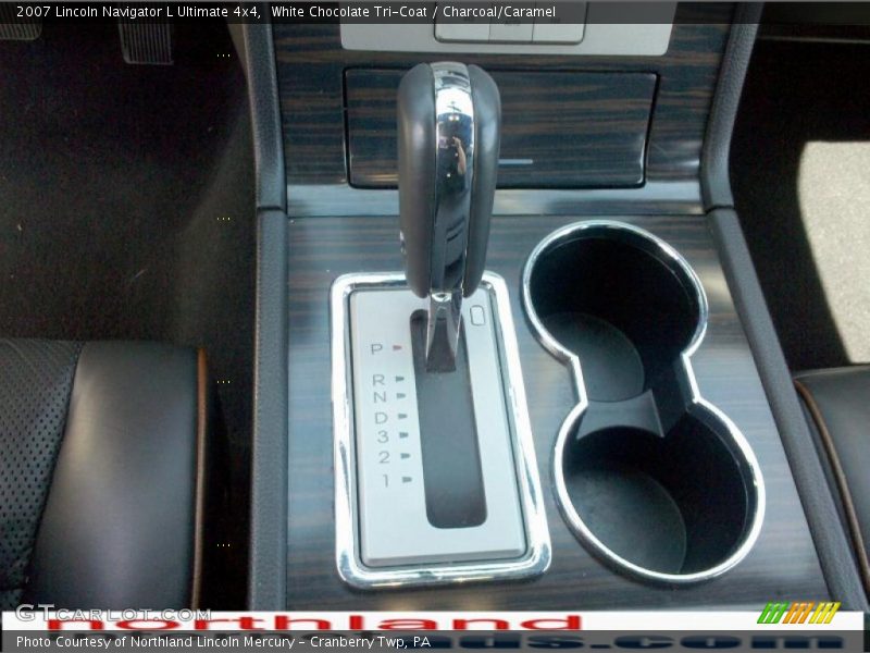 White Chocolate Tri-Coat / Charcoal/Caramel 2007 Lincoln Navigator L Ultimate 4x4