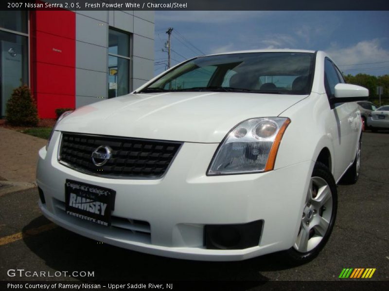Fresh Powder White / Charcoal/Steel 2007 Nissan Sentra 2.0 S