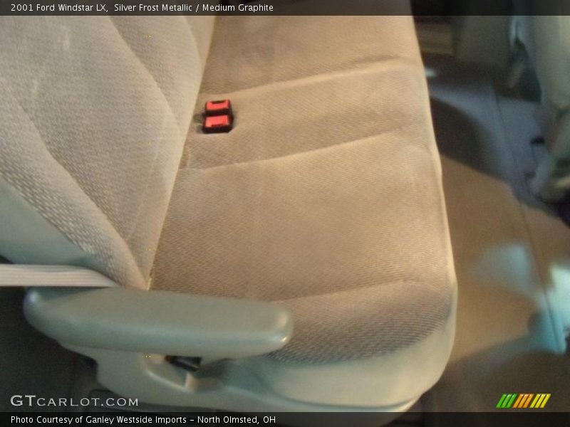 Silver Frost Metallic / Medium Graphite 2001 Ford Windstar LX