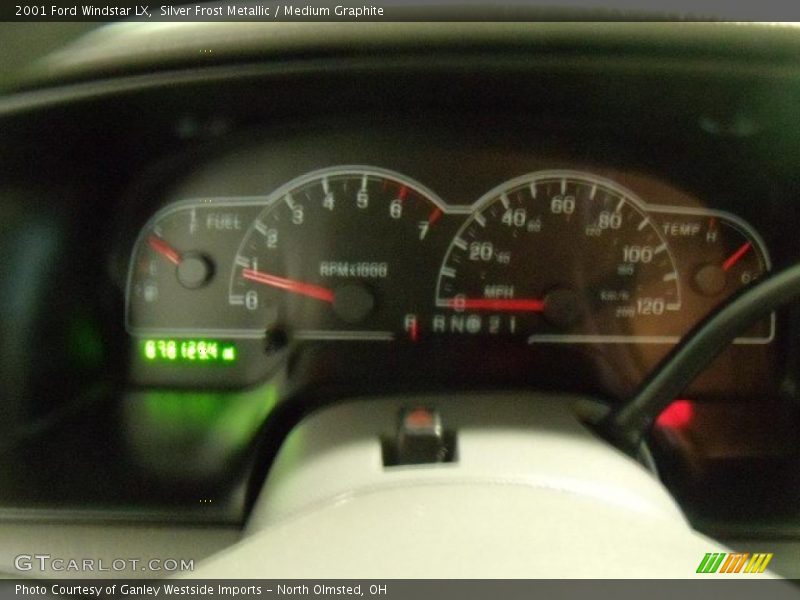 Silver Frost Metallic / Medium Graphite 2001 Ford Windstar LX