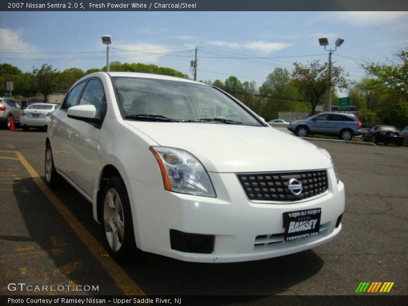 Fresh Powder White / Charcoal/Steel 2007 Nissan Sentra 2.0 S