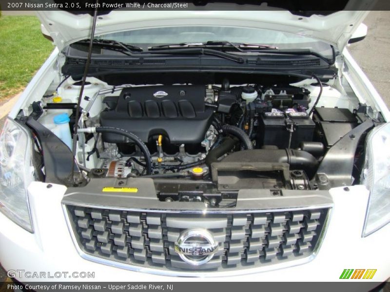 Fresh Powder White / Charcoal/Steel 2007 Nissan Sentra 2.0 S