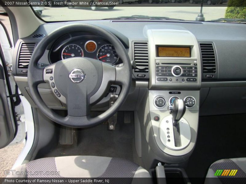 Fresh Powder White / Charcoal/Steel 2007 Nissan Sentra 2.0 S