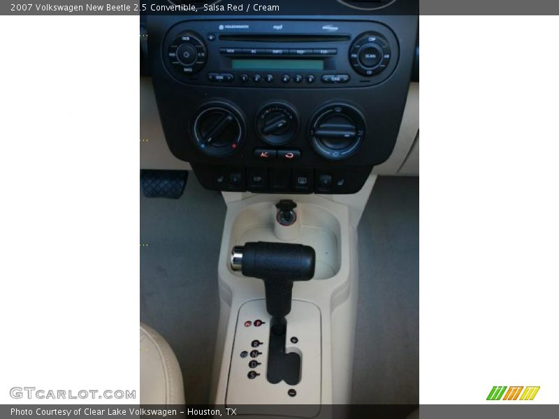Salsa Red / Cream 2007 Volkswagen New Beetle 2.5 Convertible