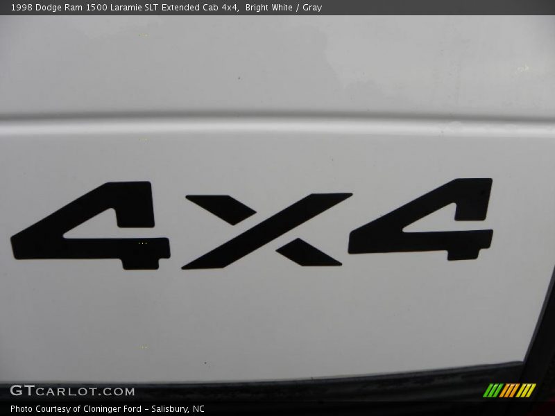 Bright White / Gray 1998 Dodge Ram 1500 Laramie SLT Extended Cab 4x4