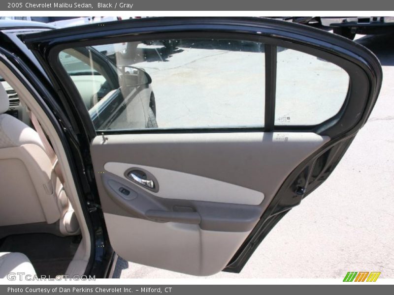 Black / Gray 2005 Chevrolet Malibu Sedan