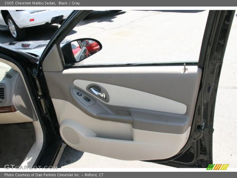 Black / Gray 2005 Chevrolet Malibu Sedan