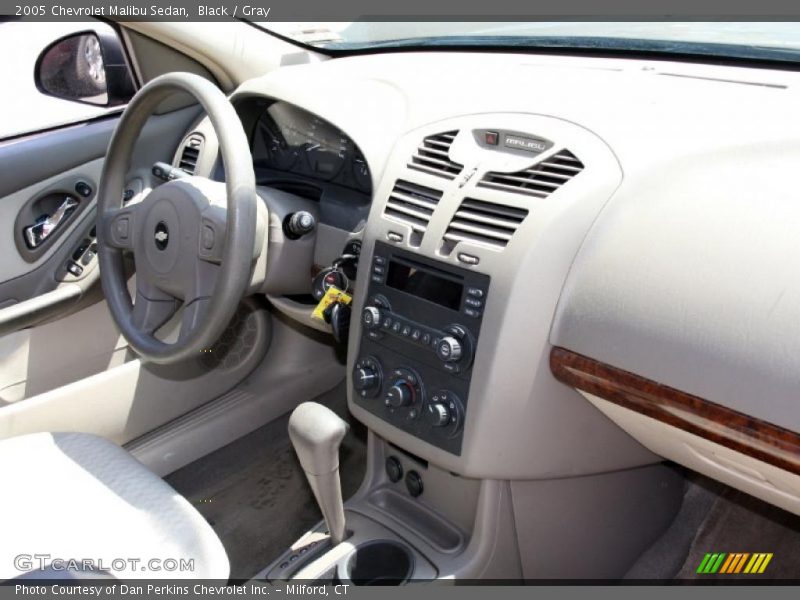 Black / Gray 2005 Chevrolet Malibu Sedan