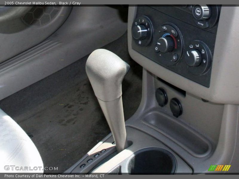 Black / Gray 2005 Chevrolet Malibu Sedan