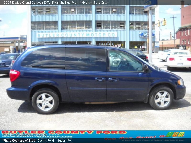 Midnight Blue Pearl / Medium Slate Gray 2005 Dodge Grand Caravan SXT