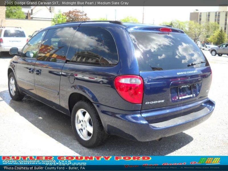 Midnight Blue Pearl / Medium Slate Gray 2005 Dodge Grand Caravan SXT