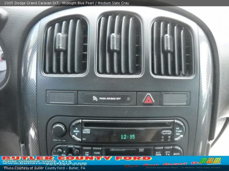 Midnight Blue Pearl / Medium Slate Gray 2005 Dodge Grand Caravan SXT