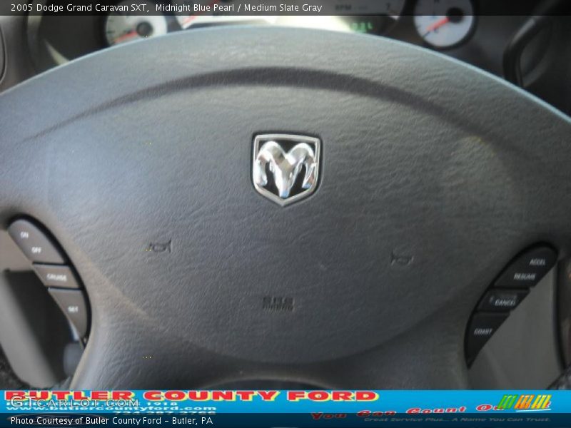 Midnight Blue Pearl / Medium Slate Gray 2005 Dodge Grand Caravan SXT
